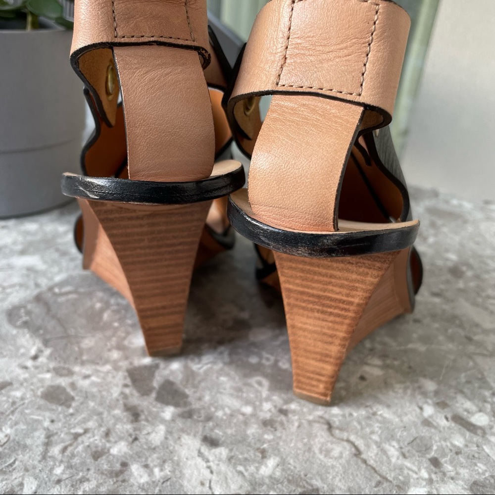 Black Chloe kris cross wedges - Picture 4 of 4